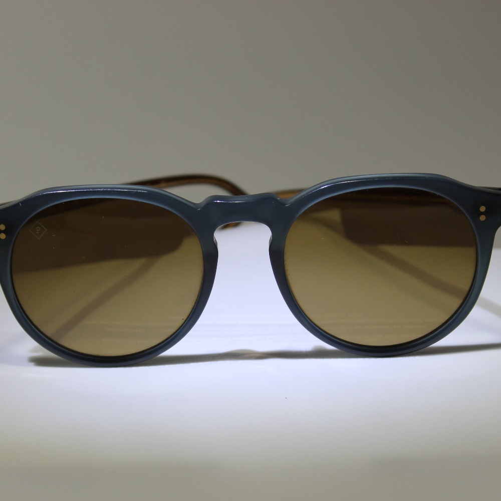 Remmy - Unisex Retro Round Sunglasses